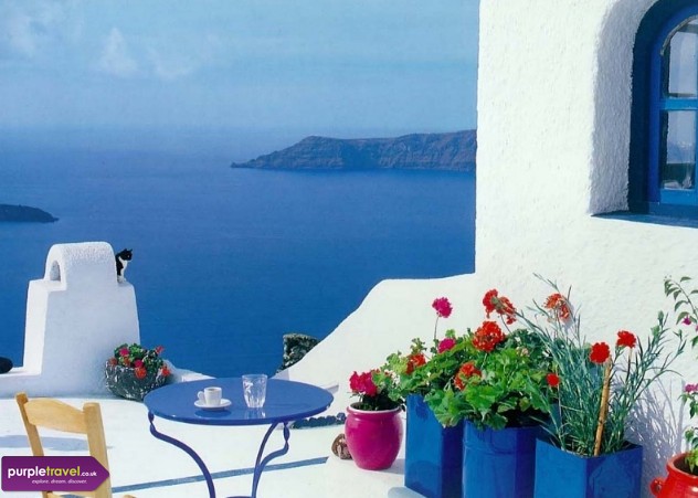 Cheap Holidays to Santorini